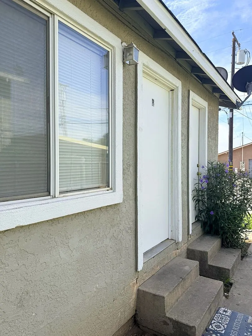 328w.13t — Photo 1
