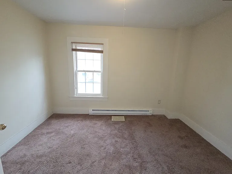 59-69 Pleasant St — Photo 14