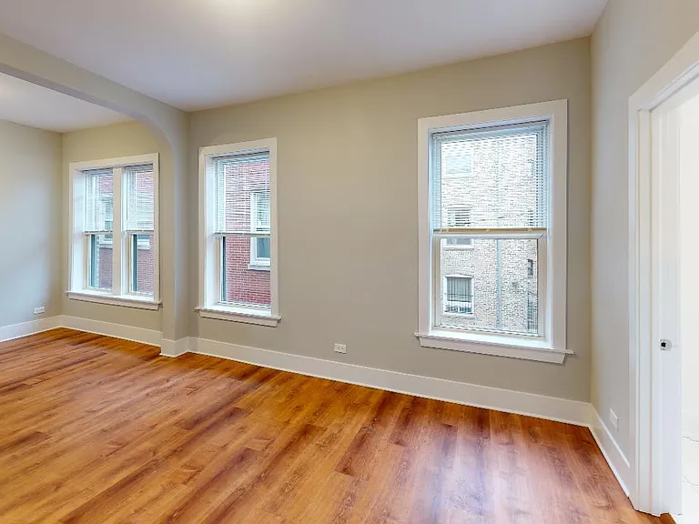 1027 E Hyde Park Blvd #1 — Photo 11