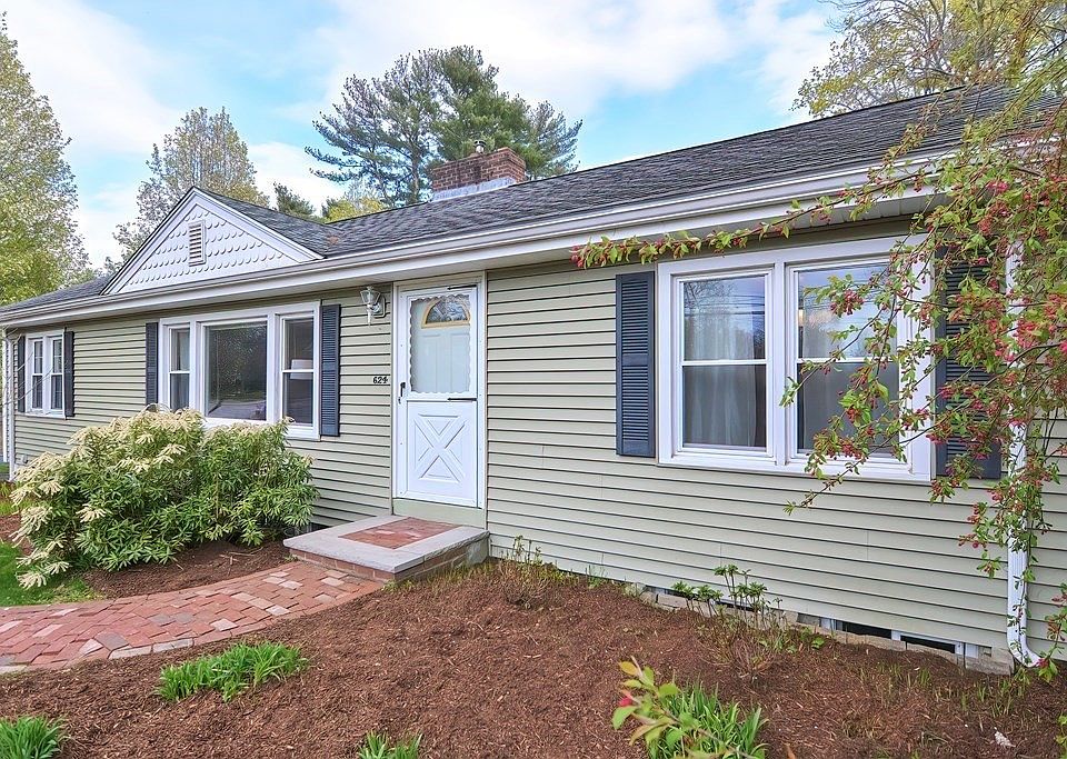 624 Main St, Millis, MA 02054 Zillow