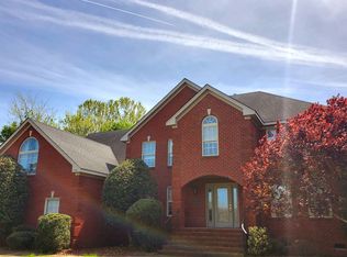 2968 Bruce Sta, Chesapeake, VA 23321