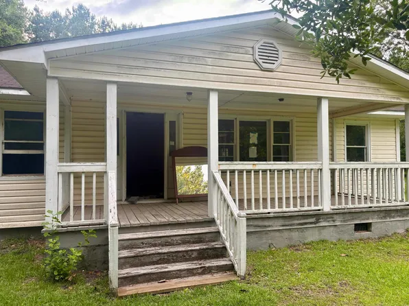 96 Cody Ln, Georgetown, SC 29440