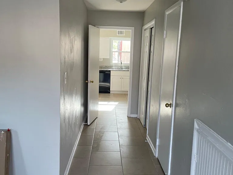 6931 Bonnot Dr — Photo 11
