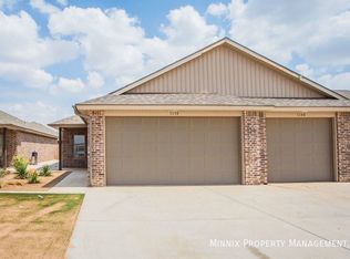 1138 N 7th St, Wolfforth, TX 79382