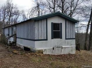 2612 Mount Olivet Rd, Zirconia, NC 28790