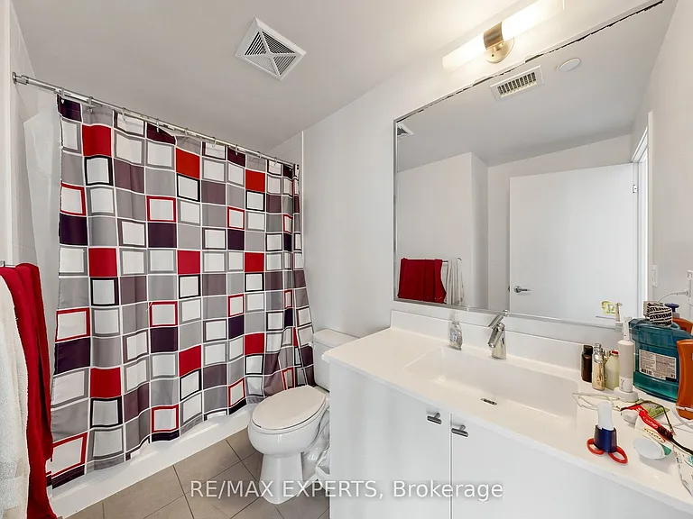 18 Rean Dr #223 — Photo 33