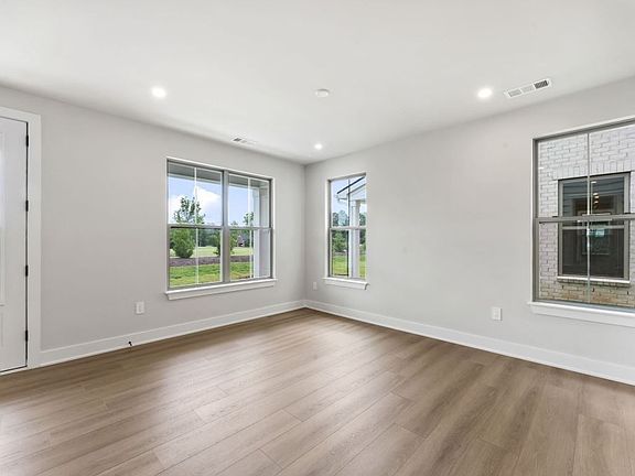 5th image of 2615 Wilkinson Pike #7A