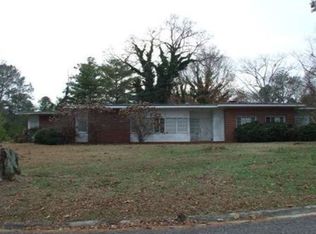 342 Crestview Rd, Anniston, AL 36207