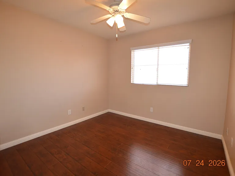 10656 Primrose Arbor Ave — Photo 12