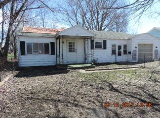 210 S Anchor Rd, Decatur, IL 62522