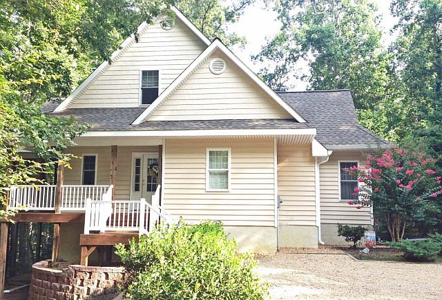 1st image of 105 Grand Villa Dr