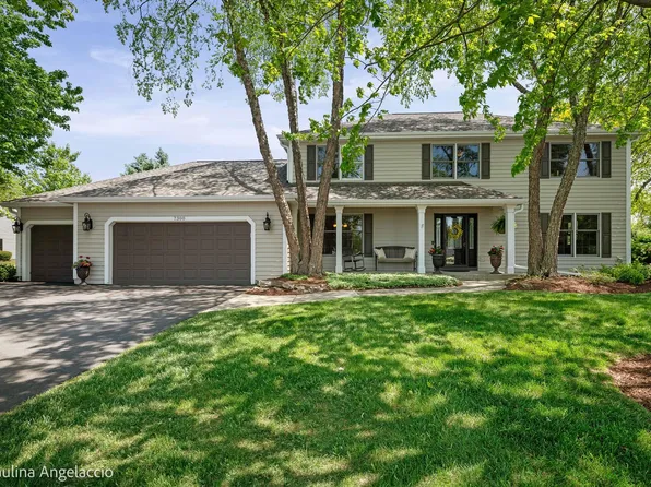 7300 Nighthawk Way, Cary, IL 60013