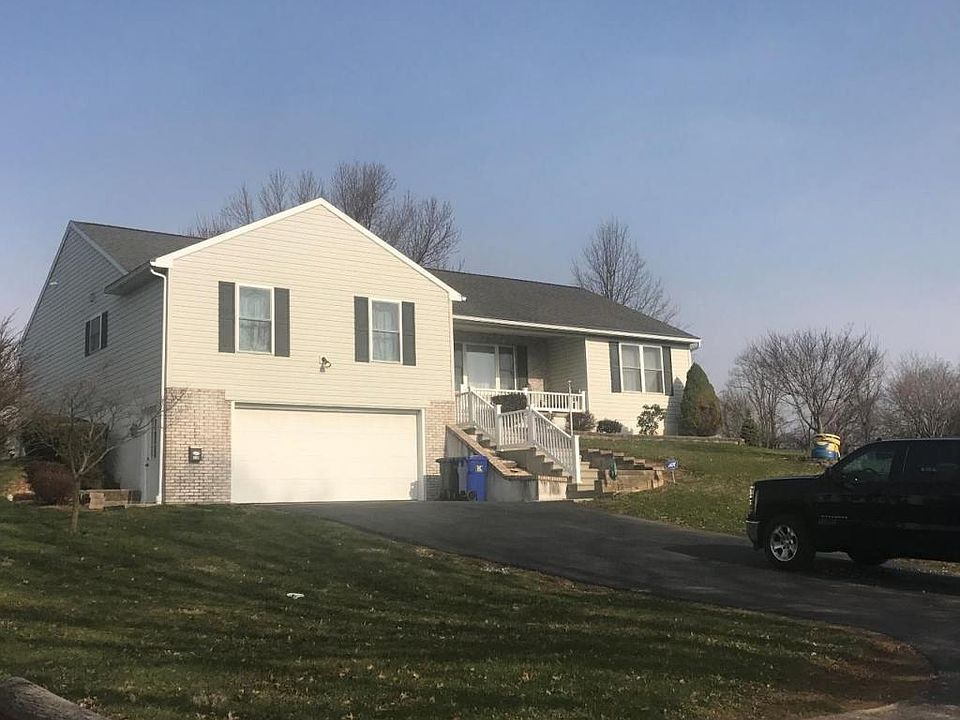 1st image of 118 Pine St