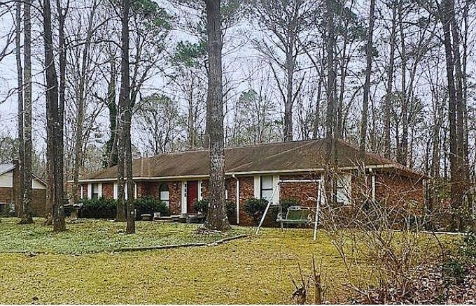 1st image of 2001 Pawnee Cir