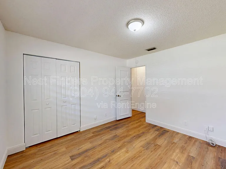 111 Lobelia Rd — Photo 18