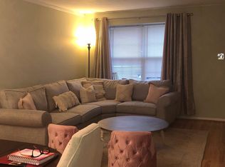 560 S Dove Rd, Yardley, PA 19067