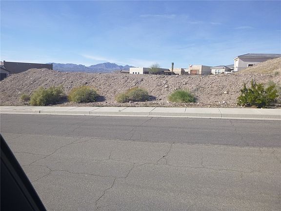 3rd image of 2677 Pegasus Ranch Rd