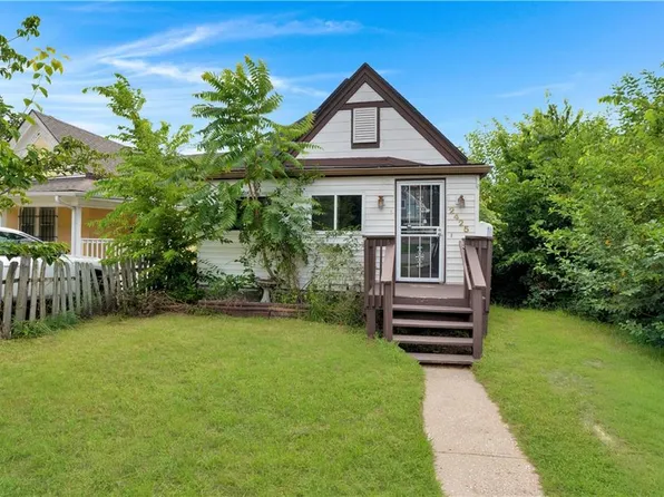 2425 Jackson Ave, Kansas City, MO 64127