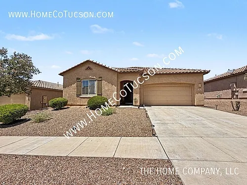 38628 S Running Roses Ln Photo 1