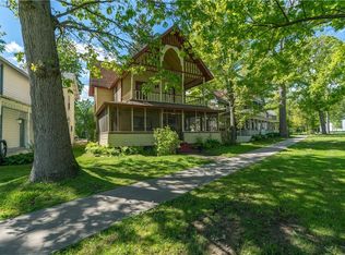 42889 Saint Lawrence Ave, Thousand Island Park, NY 13692