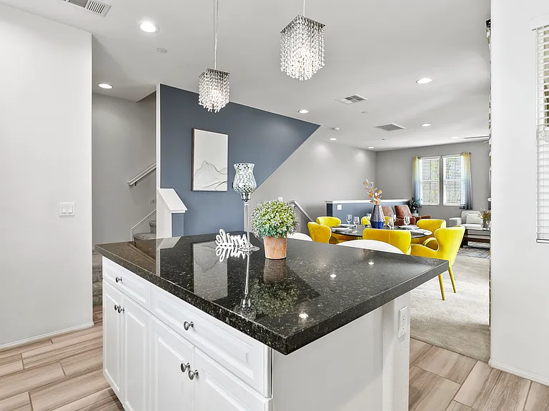 6397 Peacock Ct — Photo 12