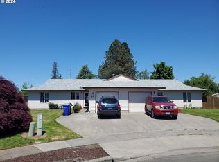 19 S 18th Ct, Cornelius, OR 97113