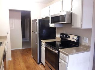 La Maison, Seattle, WA 98155