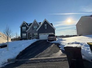 2004 Prout Farm Rd, Pottstown, PA 19464