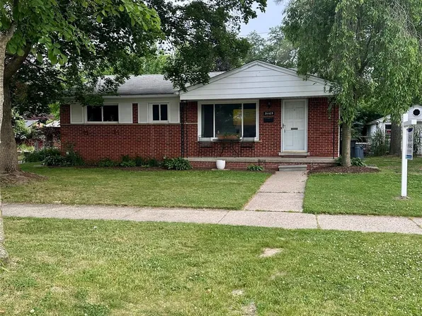 31105 W Chicago St, Livonia, MI 48150