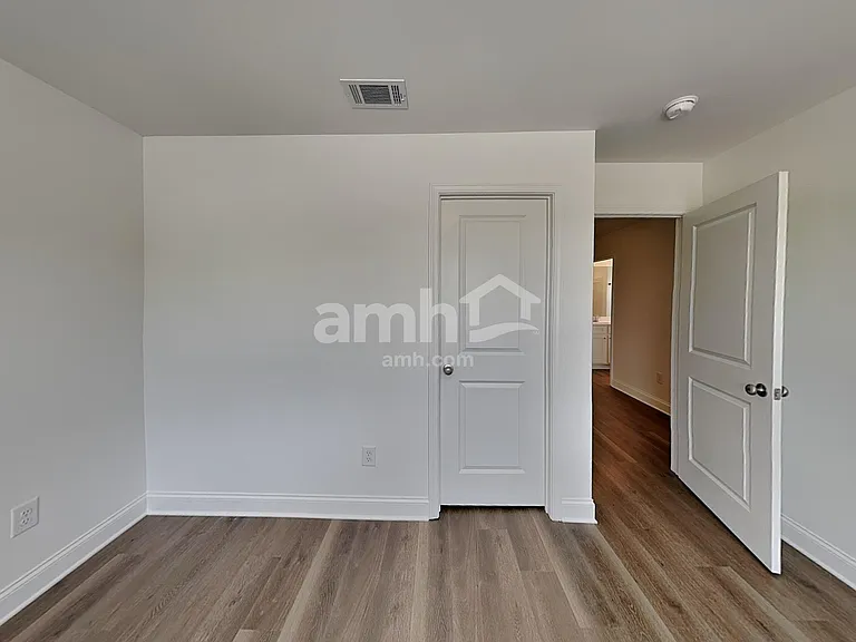 552 Hickory Pointe Loop — Photo 20