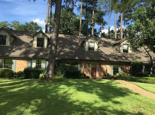 12 Kimberly Dr, Laurel, MS 39440
