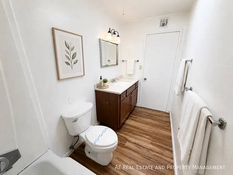 420 W Clark St #A — Photo 20