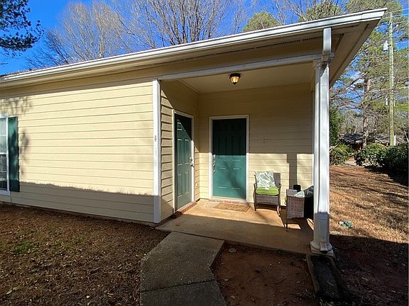 2nd image of 1009 Gentry Dr Unit 1009