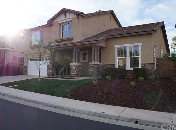 2nd image of 3710 Sawtooth Cir