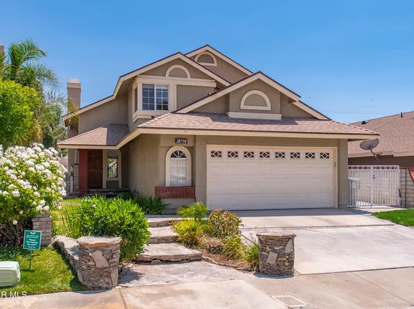 28730 Raintree Ln, Santa Clarita, CA 91390