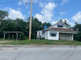 70610 Chermont Rd, Bridgeport, OH 43912