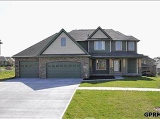 2620 N 173rd St, Omaha, NE 68116