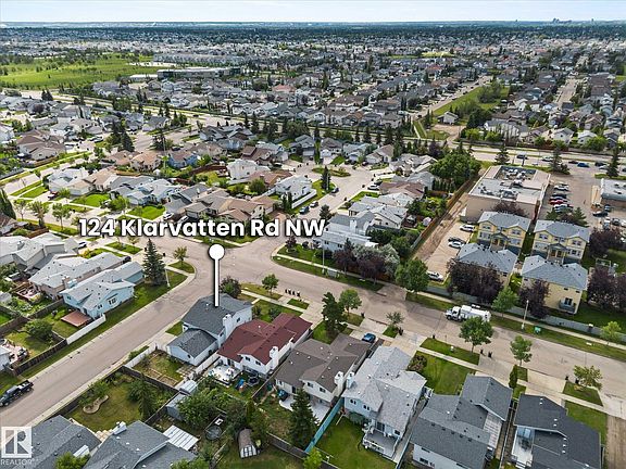 3rd image of 124 Klarvatten Rd NW