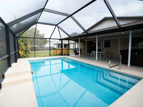 397 SE Strait Avenue, Port St Lucie, FL 34983