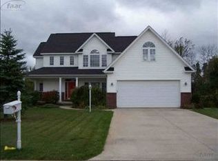 3664 Wedgewood Dr, Lapeer, MI