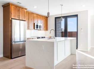 325 Athens St #4, Boston, MA 02127