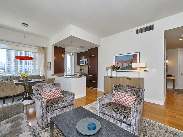 400 Stuart St #16K — Photo 4