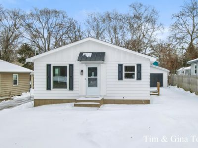 1628 Ira Ave NW, Grand Rapids, MI, 49504
