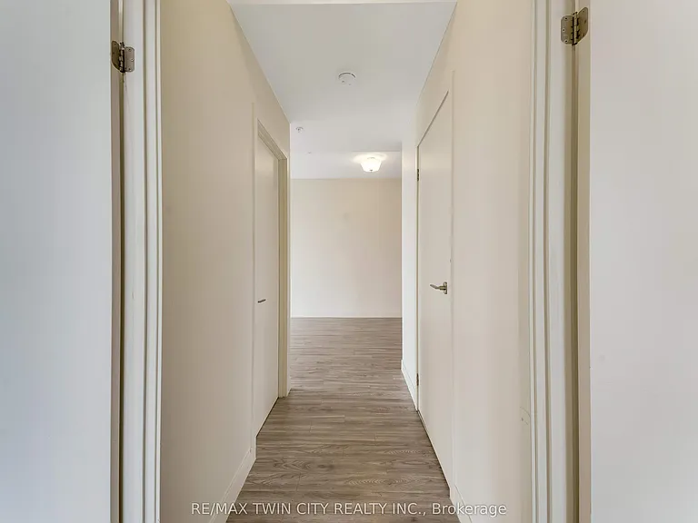 128 King St N #904 — Photo 14