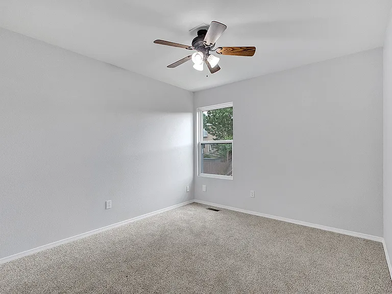 8335 Saint Helena Dr — Photo 28