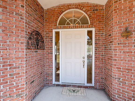 4th image of 162 Palm Cir