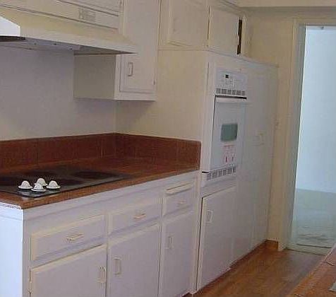 1st image of 289 S Barrington Ave #A202