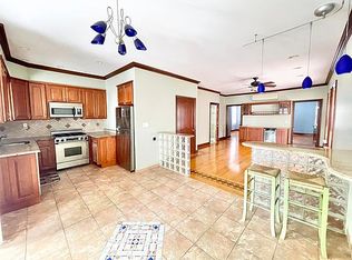 1840 67th St #2, Brooklyn, NY 11204