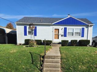 904 Allen Dr, Springfield, OH 45505