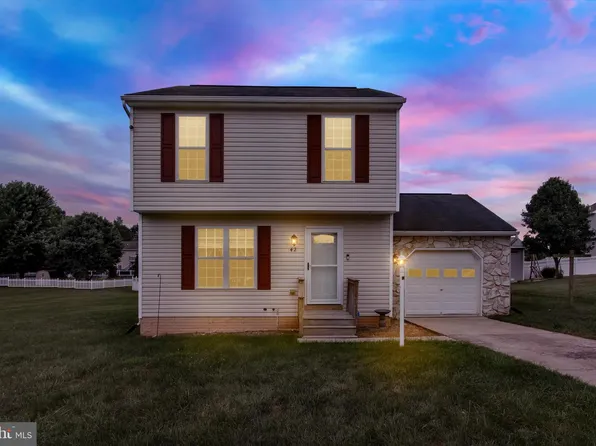 42 Jessica Dr, Gettysburg, PA 17325